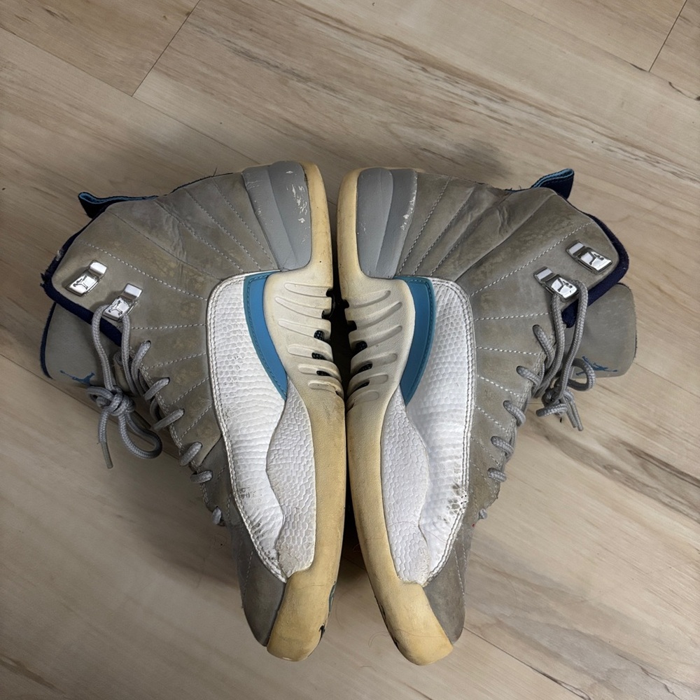 Jordan 12 University Blue